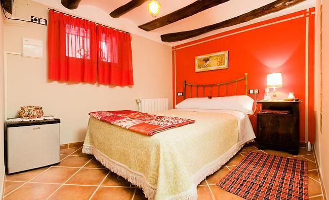 Hotel Casa De La Fuente Alcorisa Rom bilde